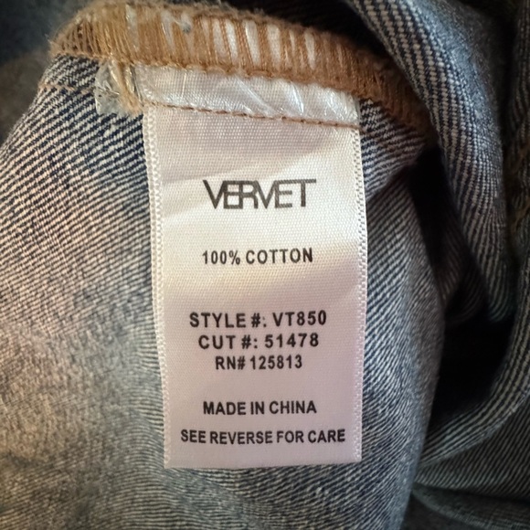 Vervet Distressed Denim Trucker Jacket Classic Size M. VGUC - Picture 7 of 10